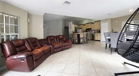 355 N Lindero Street Clewiston FL 33440
