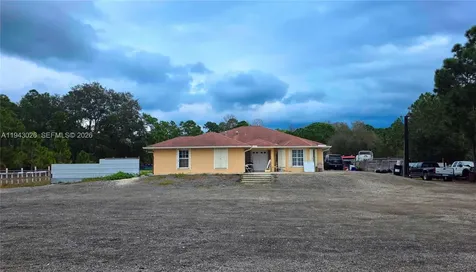 355 N Lindero Street Clewiston FL 33440