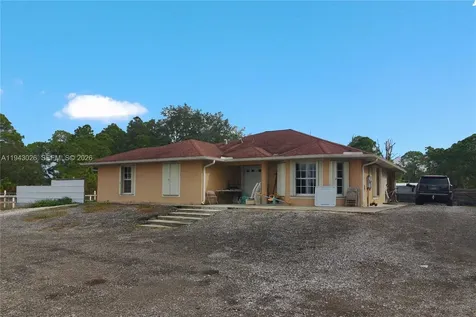 355 N Lindero Street Clewiston FL 33440