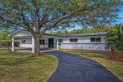 7695 SW 142nd Street Palmetto Bay FL 33158