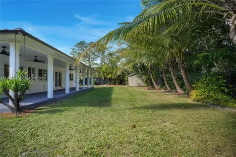 7695 SW 142nd Street Palmetto Bay FL 33158