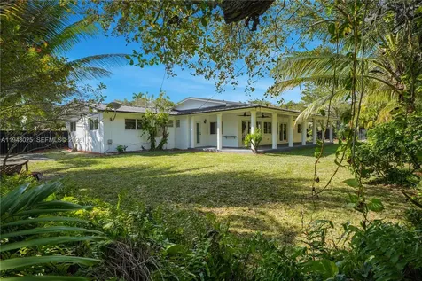 7695 SW 142nd Street Palmetto Bay FL 33158