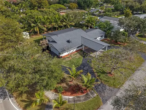 7695 SW 142nd Street Palmetto Bay FL 33158