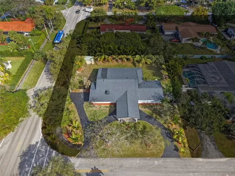 7695 SW 142nd Street Palmetto Bay FL 33158