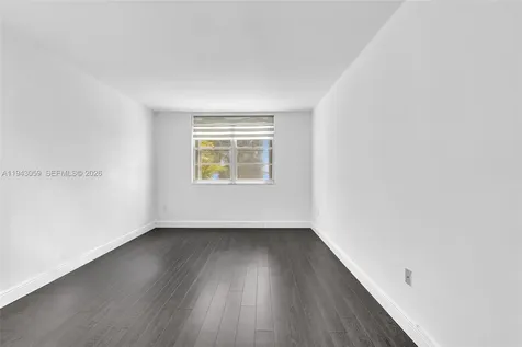 500 Bayview Drive Sunny Isles Beach FL 33160