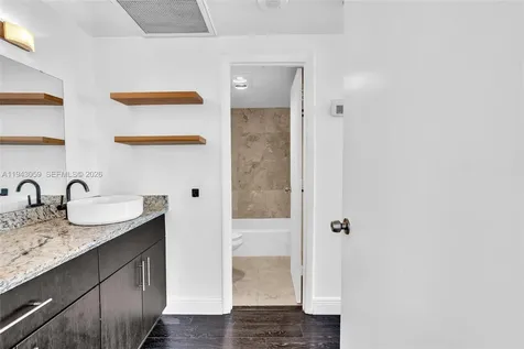 500 Bayview Drive Sunny Isles Beach FL 33160