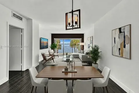 500 Bayview Drive Sunny Isles Beach FL 33160