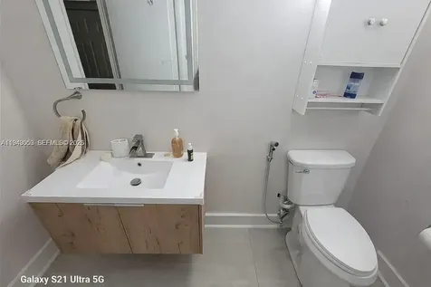 200 Lakeview Drive Weston FL 33326