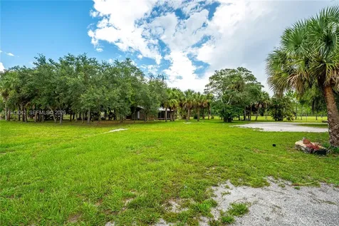 576 Marshall Road West Palm Beach FL 33413