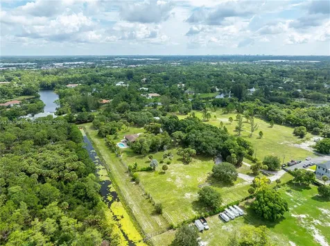 576 Marshall Road West Palm Beach FL 33413