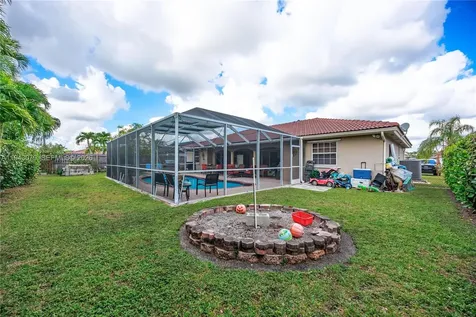 15330 SW 170th Terrace Miami FL 33187
