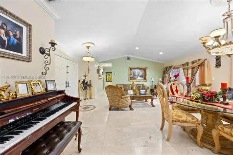15330 SW 170th Terrace Miami FL 33187