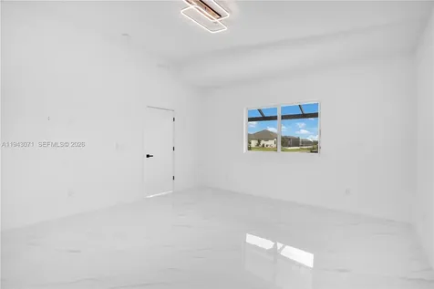 4009 W Jacaranda Parkway Cape Coral FL 33993