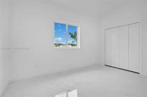 4009 W Jacaranda Parkway Cape Coral FL 33993