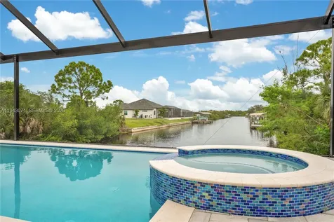 4009 W Jacaranda Parkway Cape Coral FL 33993