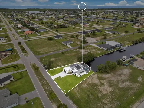 4009 W Jacaranda Parkway Cape Coral FL 33993