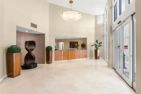 6767 Collins Avenue Miami Beach FL 33141