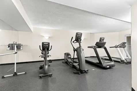 6767 Collins Avenue Miami Beach FL 33141