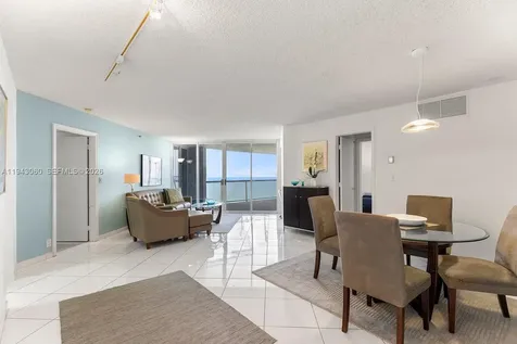 6767 Collins Avenue Miami Beach FL 33141