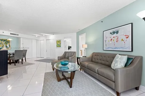 6767 Collins Avenue Miami Beach FL 33141
