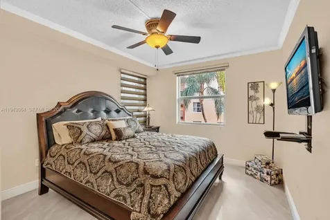17100 N Bay Road Sunny Isles Beach FL 33160