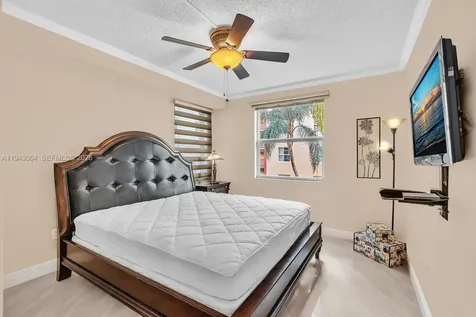 17100 N Bay Road Sunny Isles Beach FL 33160