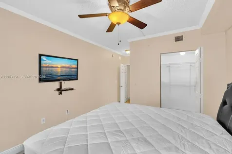 17100 N Bay Road Sunny Isles Beach FL 33160