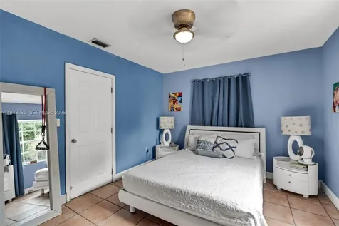 3026 SW 4th Street Miami FL 33135