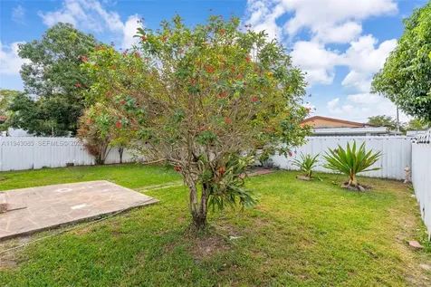 3026 SW 4th Street Miami FL 33135