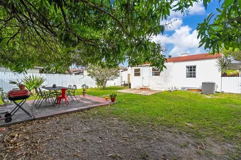 3026 SW 4th Street Miami FL 33135