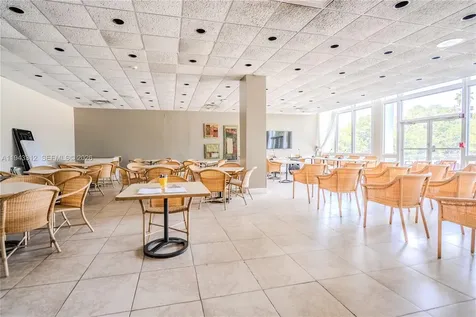 7441 Wayne Avenue Miami Beach FL 33141