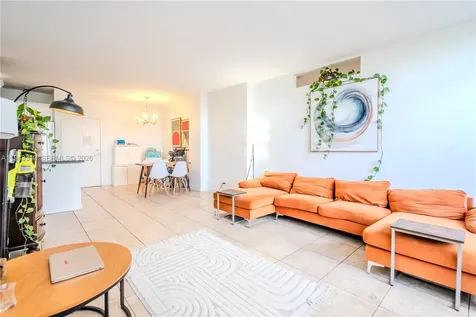 7441 Wayne Avenue Miami Beach FL 33141