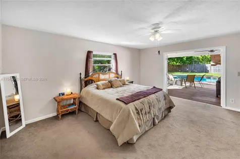 1191 NW 77th Avenue Plantation FL 33322
