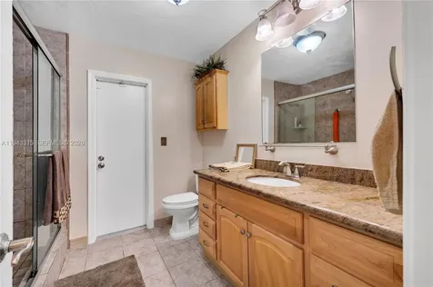 1191 NW 77th Avenue Plantation FL 33322