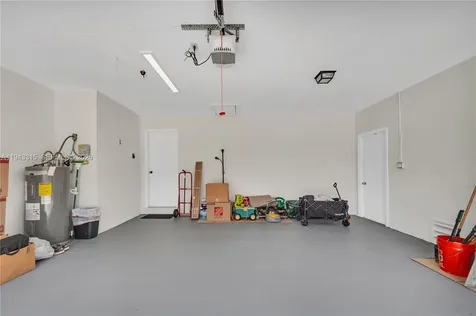 1191 NW 77th Avenue Plantation FL 33322