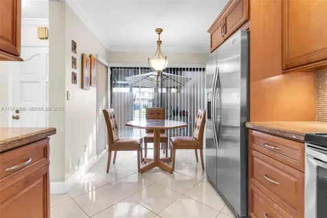 9943 Costa Del Sol Boulevard Doral FL 33178