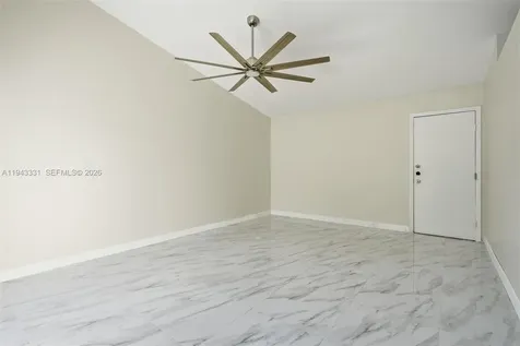 19463 NW 62nd Place Hialeah FL 33015
