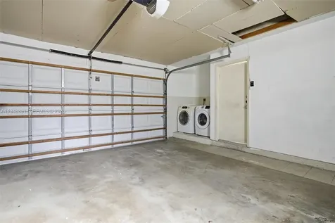 19463 NW 62nd Place Hialeah FL 33015