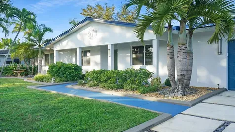 5921 SW 17th Street Plantation FL 33317