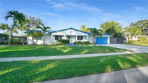 5921 SW 17th Street Plantation FL 33317