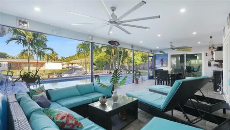 5921 SW 17th Street Plantation FL 33317