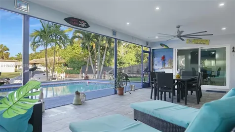 5921 SW 17th Street Plantation FL 33317