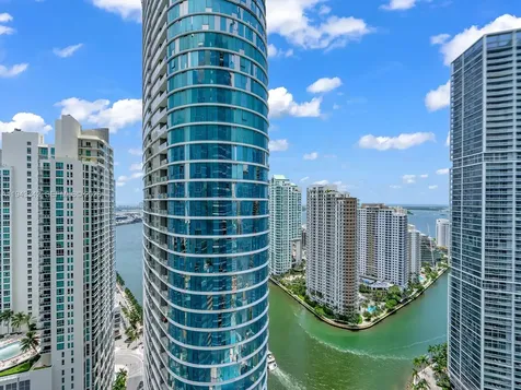200 Biscayne Boulevard Way Miami FL 33131
