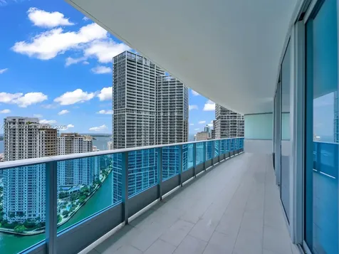 200 Biscayne Boulevard Way Miami FL 33131