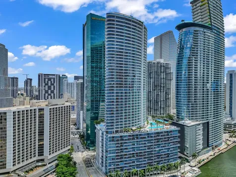 200 Biscayne Boulevard Way Miami FL 33131