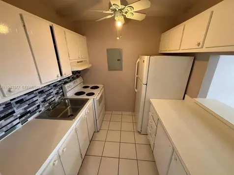 2916 Funston Street Hollywood FL 33020