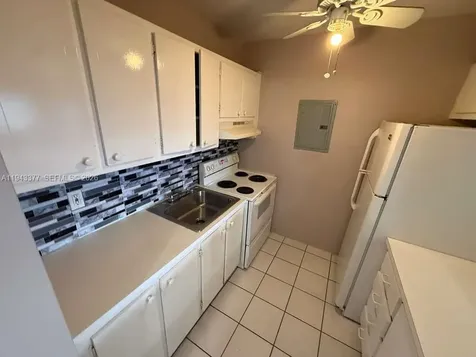 2916 Funston Street Hollywood FL 33020