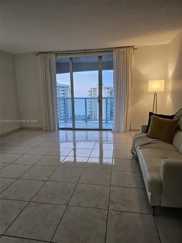 3800 E Ocean Drive Hollywood FL 33019