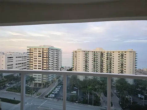 3800 E Ocean Drive Hollywood FL 33019