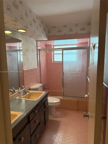 3140 Hollywood Boulevard Hollywood FL 33021